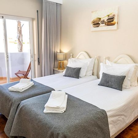 Giramar Apartamentos Turisticos Lagos Exteriör bild