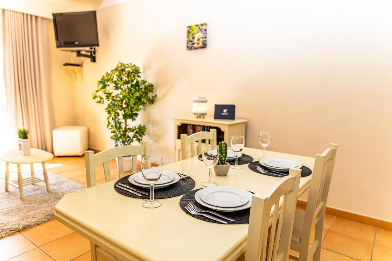 Giramar Apartamentos Turisticos Lagos Exteriör bild